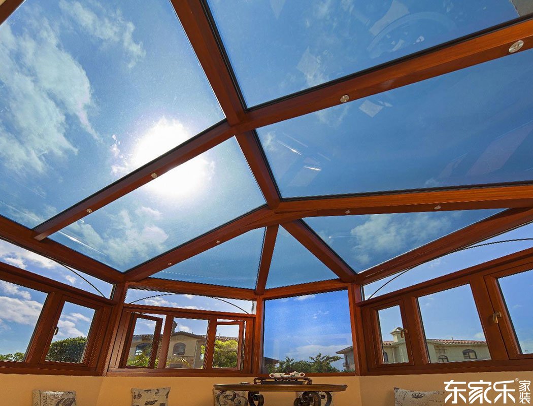 長沙裝修設想公司告知你——陽光房不是“雞肋”炎天陽光房也沒題目