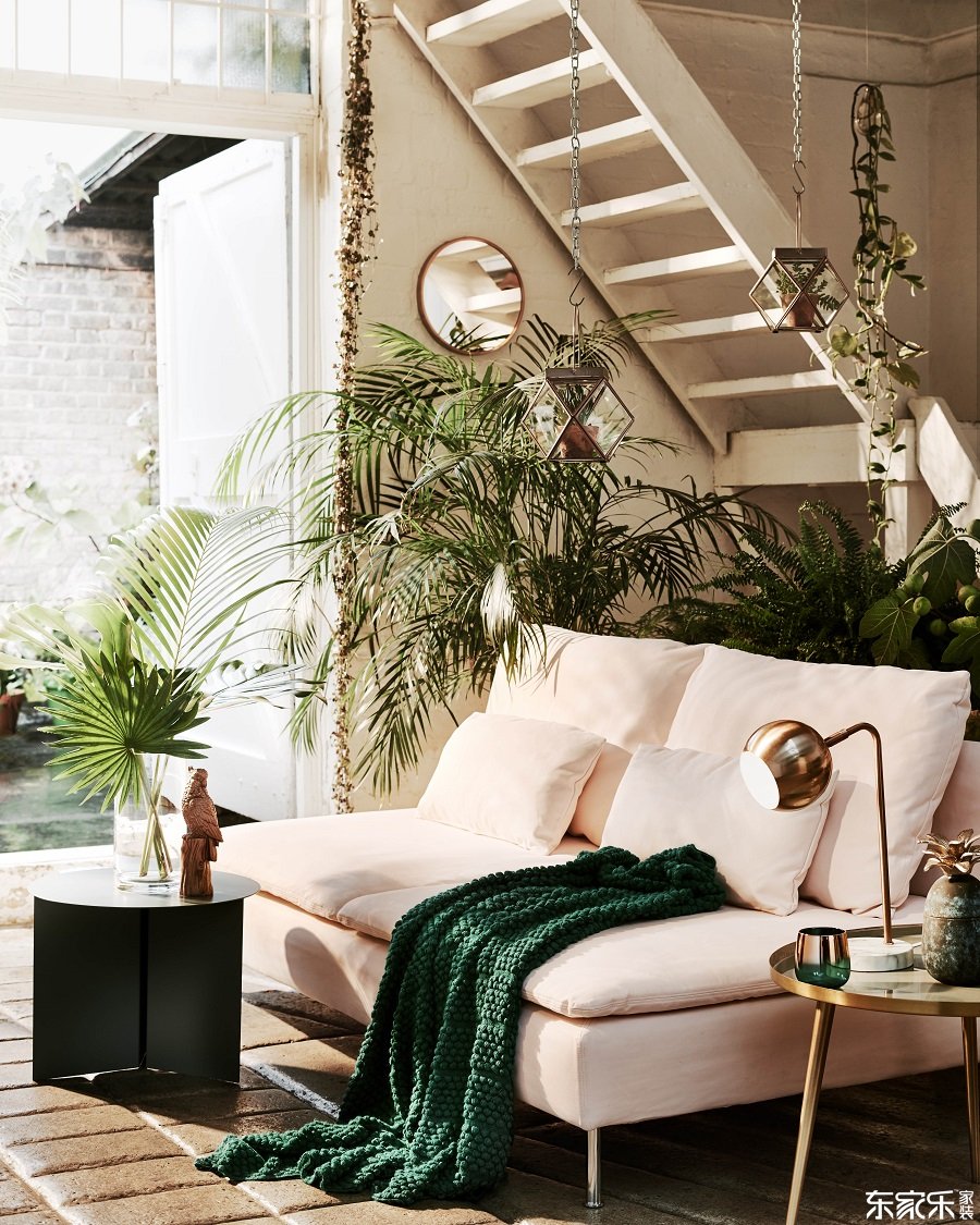 罕見室內設想毛病及若何防止它們 - 將家具從墻壁移開