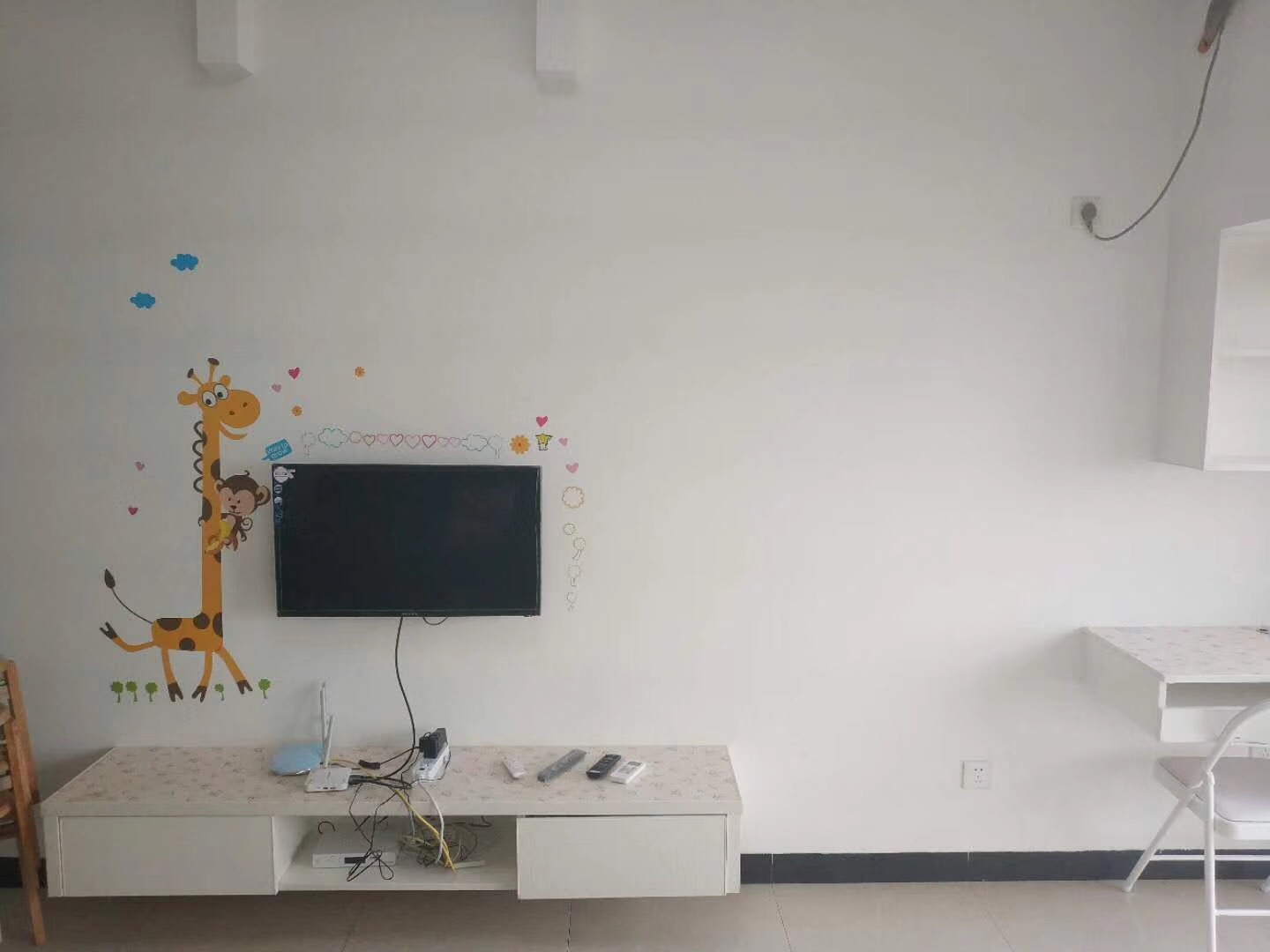 常德南金城80平米古代繁復氣概客堂電視背景墻