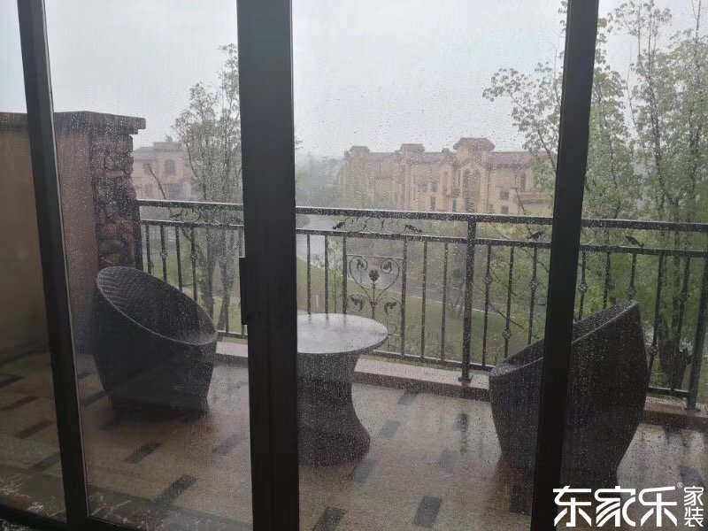 130平米歐式氣概陽臺裝修成果圖