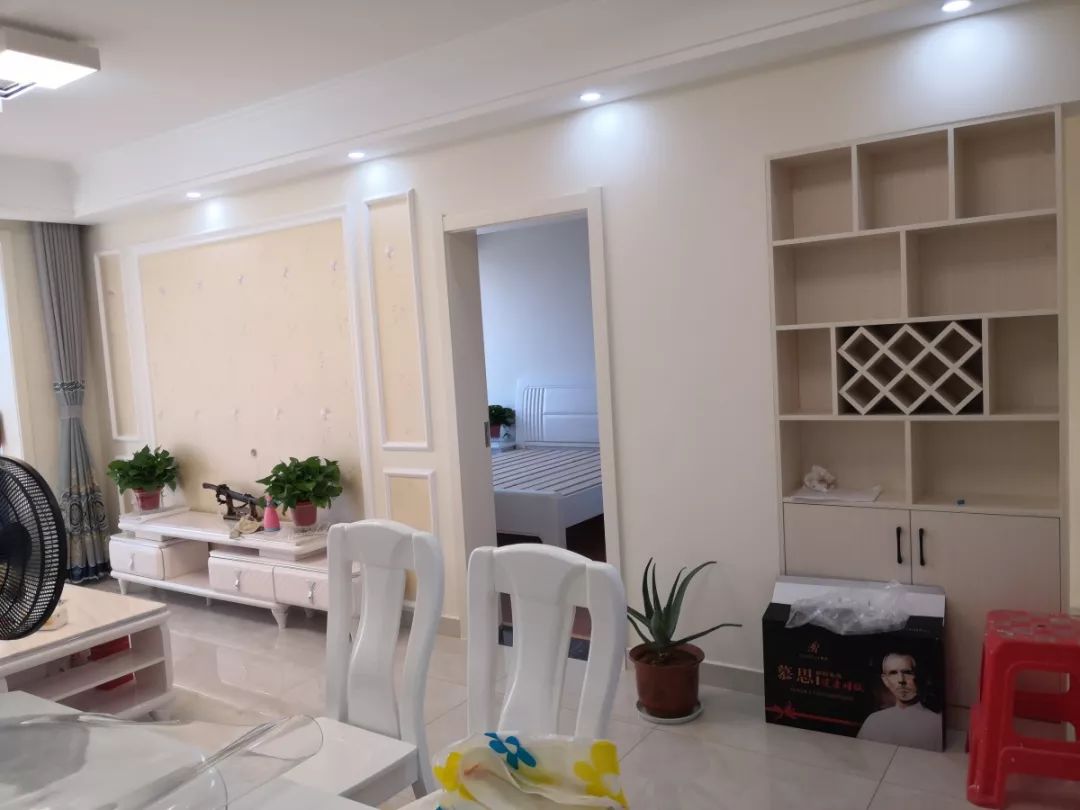 客堂裝潢搭配圖